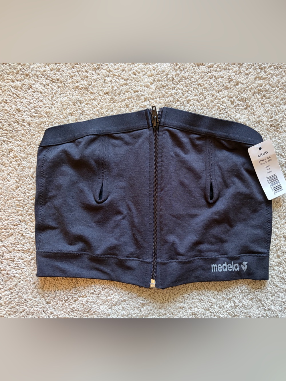 Medela Black Hands-Free Pumping Bandeau with Front Zipper